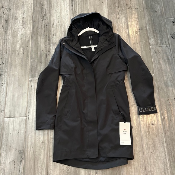 Lululemon Rain Rebel Jacket (Blk) (Size 6) - Picture 1 of 5